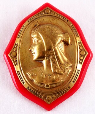 BP137 red bakelite & brass Egyptian pin